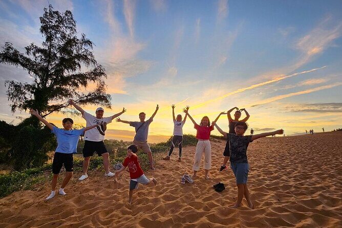 Perfect Day Trip from Ho Chi Minh Sunset Magic Mui Ne Sand Dunes - Return and Dinner: Authentic Flavors and Relaxation