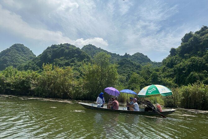 Perfum Pagoda Full Day - A Detailed Look at the Experience