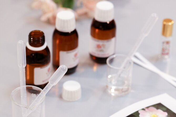 perfume-making-class-and-guided-visit-of-fragonard-in-grasse