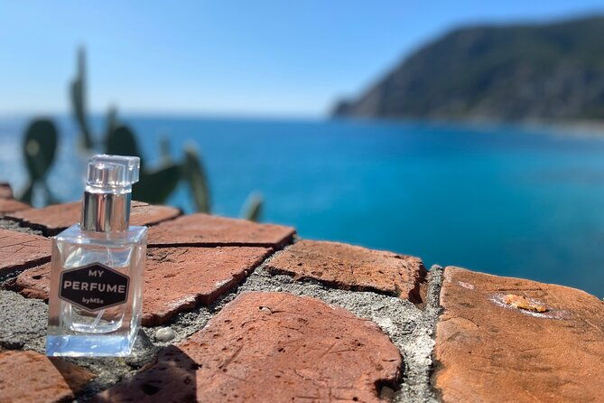 perfume-making-workshop-in-the-heart-of-florence-2