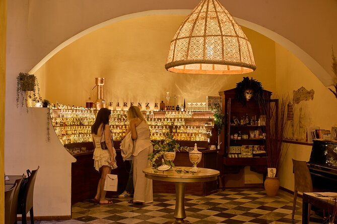perfume-making-workshop-in-the-heart-of-florence-3