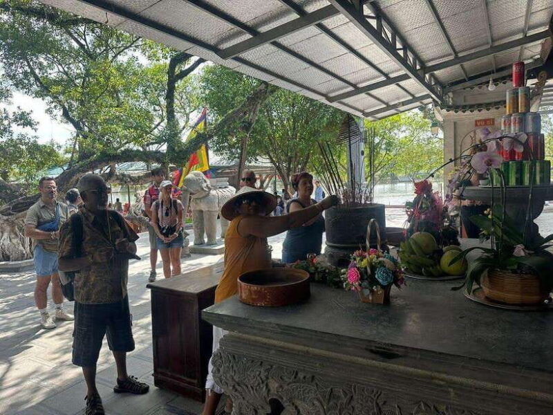 perfume-pagoda-full-day-with-boat-trip-and-cave