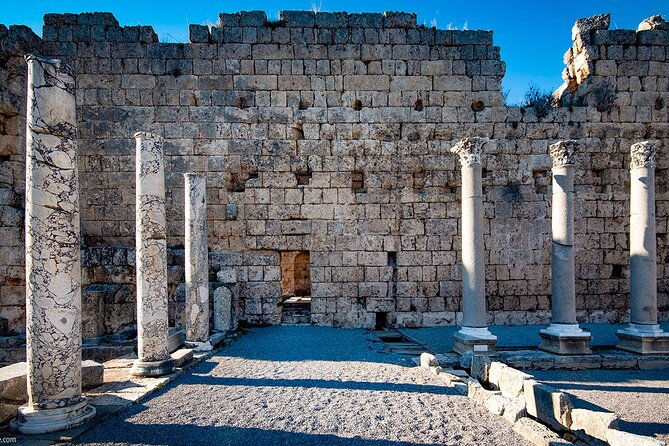 pergeaspendosside-and-waterfall-sightseeng-excursiontripdaily