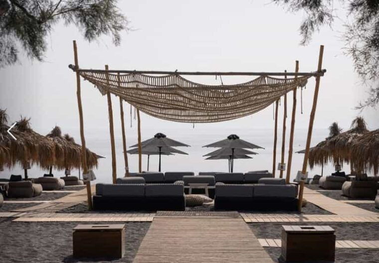 perivolos-beach-experience-at-wet-stories