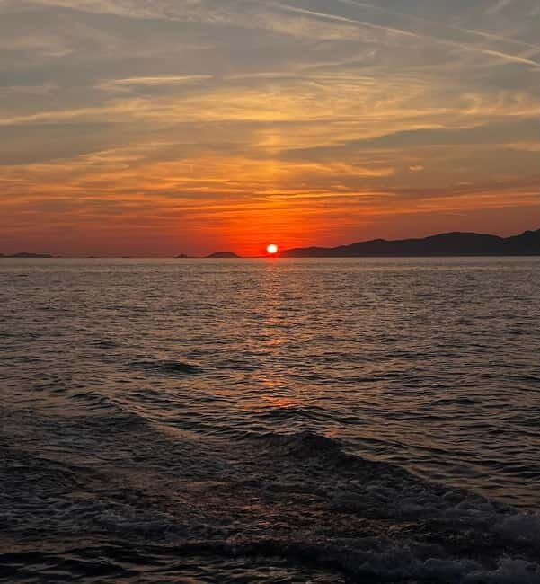 Perle Blanche Ajaccio: private sunset in the gulf of ajaccio - Key Points