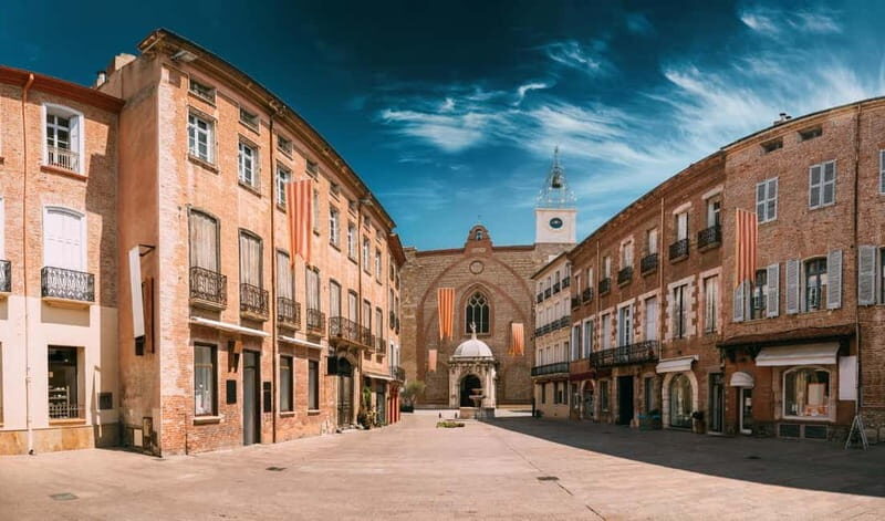 Perpignan: 2-hour Best Intro Walking Tour with a Local - Discover Perpignan: A 2-Hour Introductory Walking Tour with a Local Guide