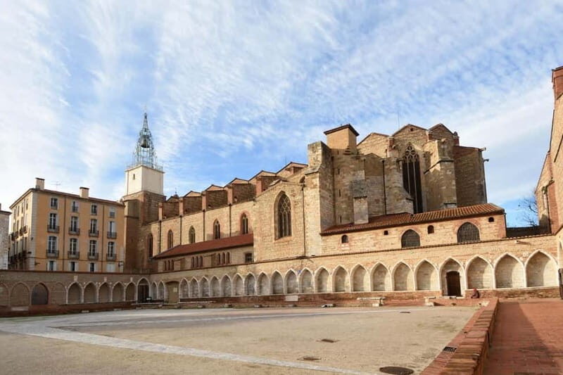 Perpignan: Express Walk with a Local in 60 minutes - A Practical Overview of the Tour