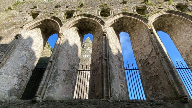 personal-tour-from-dublin-rock-of-cashel-cahir-castle-more