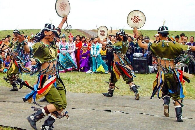 Personalized 12 Days Mongolia Family Tour with Car and Guide - Who Should Consider This Tour?