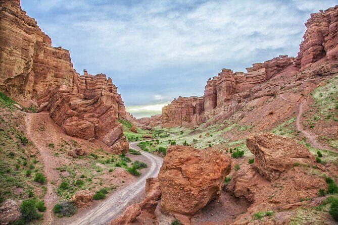 Personalized guided Car Tours to Charyn Canyon & Kolsay Lake - Key Points