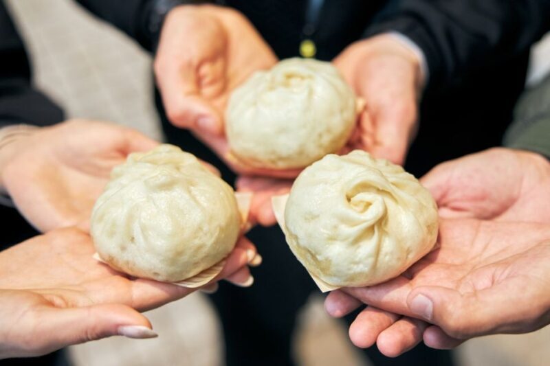 Personalized Osaka Street Food Tour with a Local Guide - What Makes This Tour Stand Out?