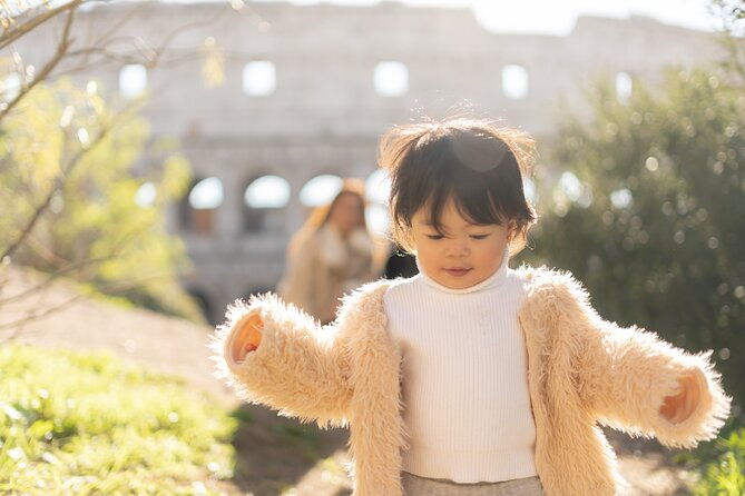 personalized-photoshoot-outside-the-colosseum-4