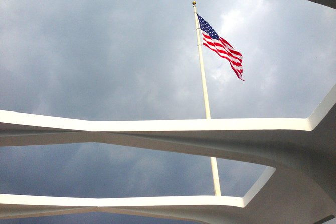 personalized-private-pearl-harbor-national-memorial-oahu-tours