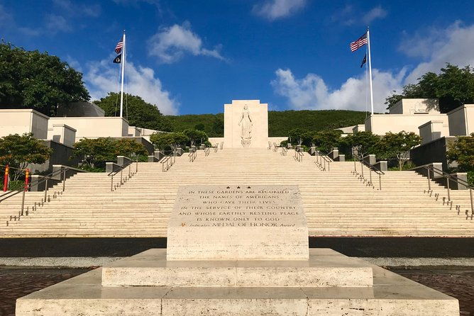 personalized-private-pearl-harbor-national-memorial-oahu-tours