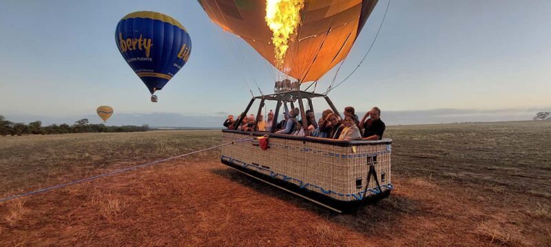 Perth to Northam: Balloon flight including shuttle bus - Additional Practical Details