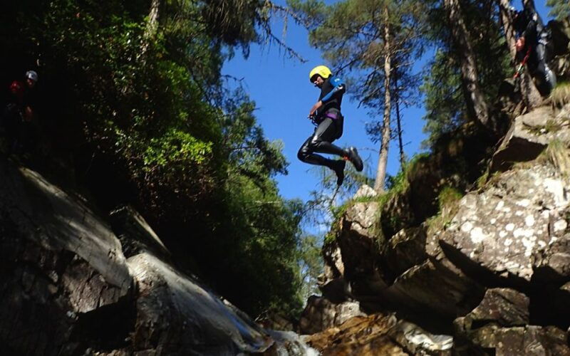 perthshire-discover-bruar-canyoning-experience