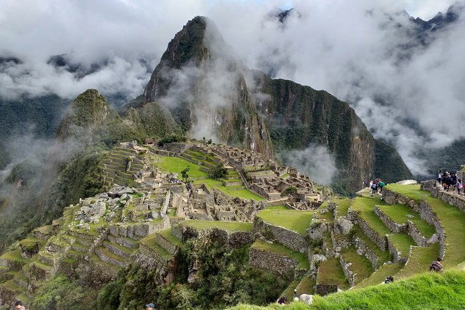 peru-tour-in-10-days-starting-upon-arrival-to-arequipa-quiet-city