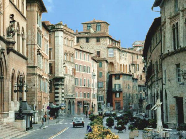 perugia-private-city-tour-with-rocca-paolina-and-cathedral