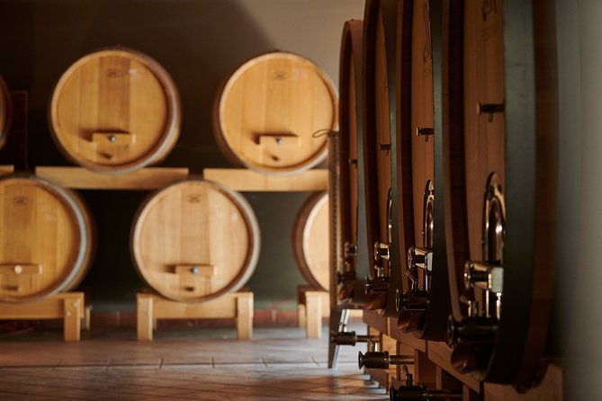 pervino-wine-tasting
