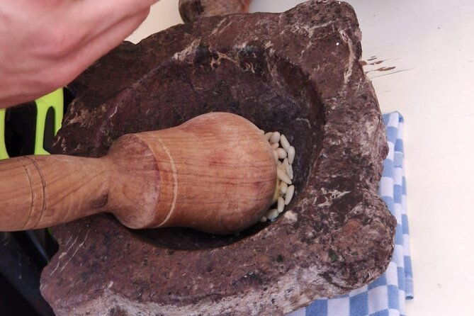 pesto-experience-cooking-classes-wine-tasting-in-sestri-levante