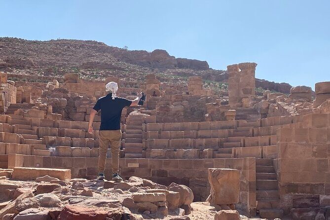 Petra 1-Day Tour from Eilat + FREE Traditional Lunch - Itinerary Breakdown: What to Expect