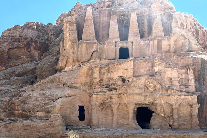 Petra 1-Day Tour from Eilat + FREE Traditional Lunch - Pricing and Value