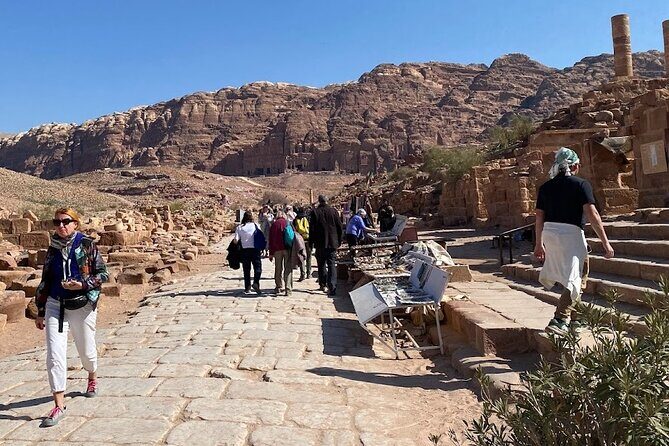 Petra 1-Day Tour from Eilat + FREE Traditional Lunch - Who Should Consider This Tour?