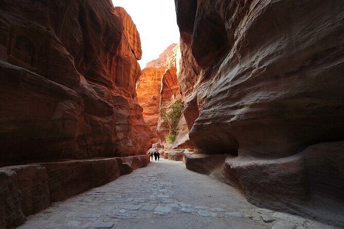 Petra The Rose City Adventure from Sharm El Sheikh - Crossing into Jordan: Taba and Aqaba