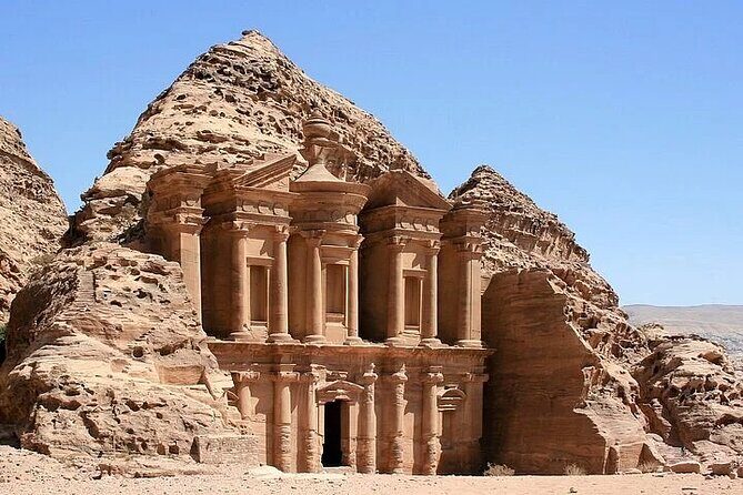 Petra The Rose City Adventure from Sharm El Sheikh - Dining and Climbing for Views