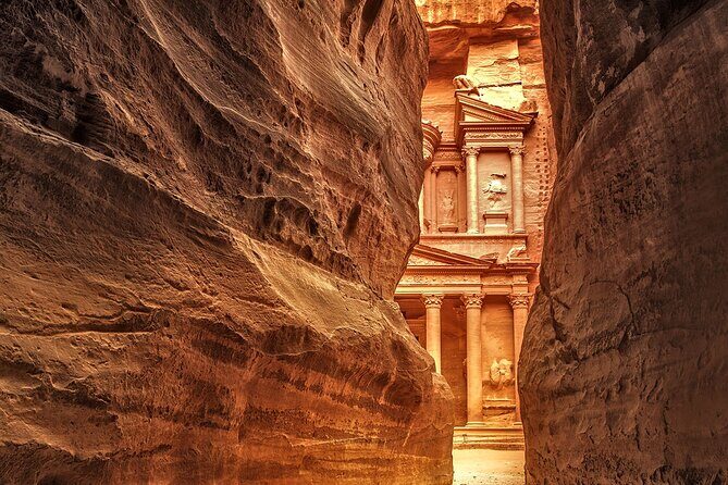 Petra & Wadi Rum 2-Day Journey of Round-Trip Transport from Amman - A Detailed Look at the Petra & Wadi Rum Tour
