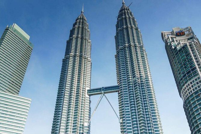 Petronas Twin Towers Admission with Private Pickup & Nasi Kandar - FAQs