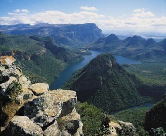 Phezulu Cultural Village & Reptile Park Day Tour from Durban - Exploring the Phezulu Cultural Village & Reptile Park Day Tour from Durban