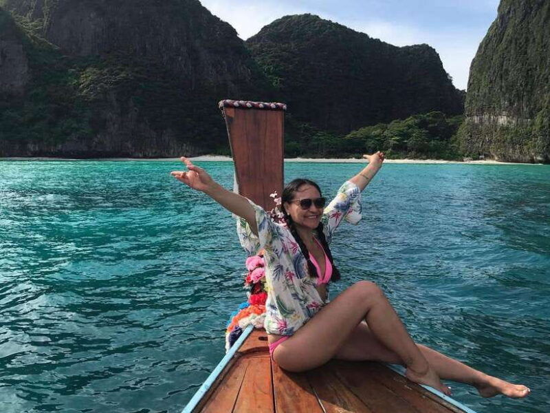 phi-phi-7-islands-longtail-boat-with-sunset-and-plankton