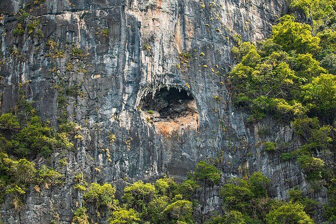 Phi Phi and Khai Islands Premium Service Trip by Seastar Andaman From Phuket - FAQs