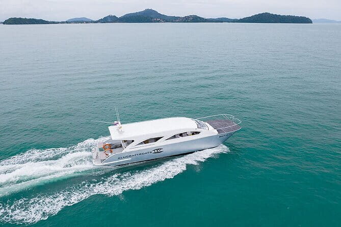 Phi Phi-Bamboo by Speed Catamaran Boat - An In-Depth Look at the Phi Phi-Bamboo by Speed Catamaran Tour