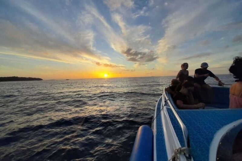 Phi Phi Don: Sunset and Plankton Snorkeling by Speedboat - An In-Depth Look at the Experience