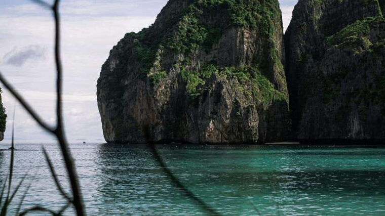 phi-phi-exclusive-full-day-longtail-boat-to-7-islands