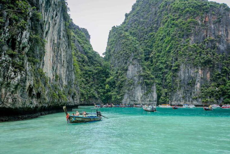 phi-phi-half-day-by-speed-boat-4-hours-phi-phi-lay