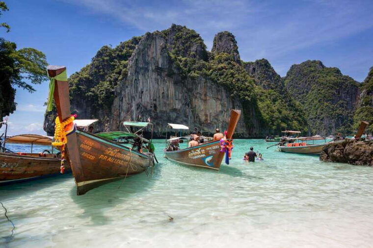 phi-phi-half-day-or-full-day-by-longtail-to-maya-and-bamboo