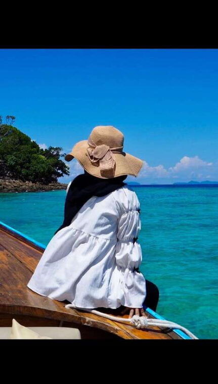 phi-phi-island-luxury-private-wooden-boat-rental