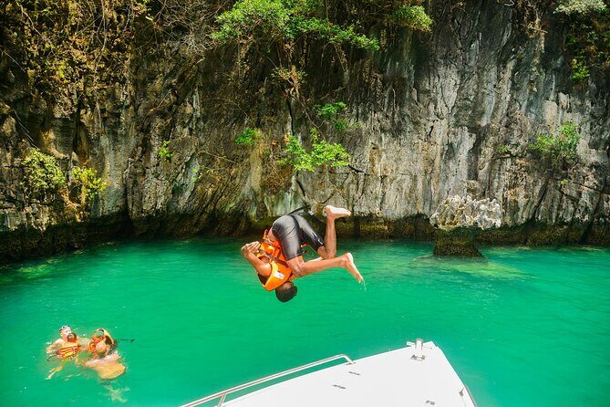 Phi Phi Island Snorkeling Adventure by Speedboat from Koh Lanta - Setting the Scene: What to Expect