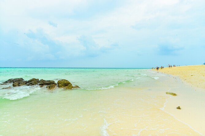 Phi Phi Islands Sunrise Snorkeling by Speedboat - Authentic Experiences and Insights from Reviewers