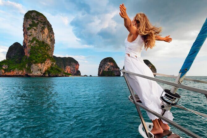 Phi Phi Islands Tour by Luxury Big Boat from Phuket - Who Will Love This Tour?