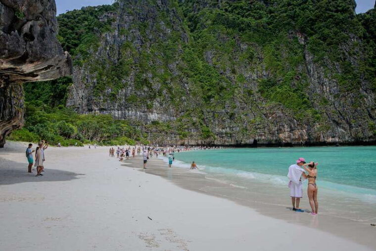 phi-phi-sunset-and-plankton-by-speed-boat-with-snorkeling