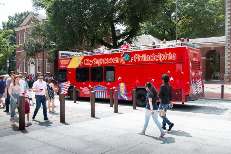philadelphia-double-decker-hop-on-hop-off-sightseeing-tour