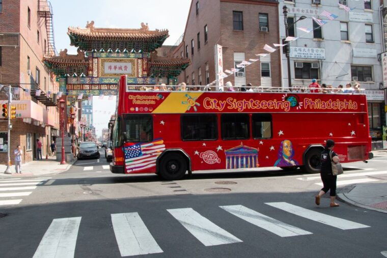 philadelphia-double-decker-hop-on-hop-off-sightseeing-tour
