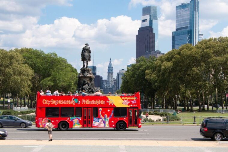 philadelphia-double-decker-hop-on-hop-off-sightseeing-tour
