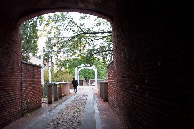 philadelphia-freedom-at-your-leisure-pace-an-audiovisual-walking-tour