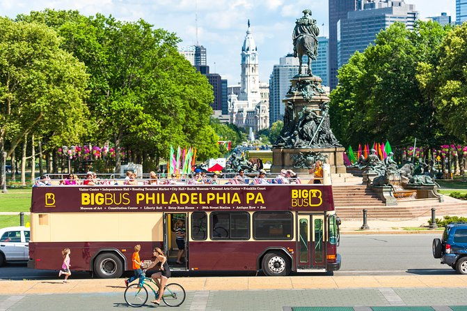 philadelphia-hop-on-hop-off-city-tour