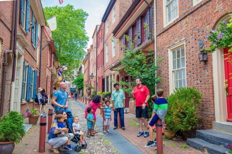 philadelphia-revolutionary-walk-through-historic-old-city